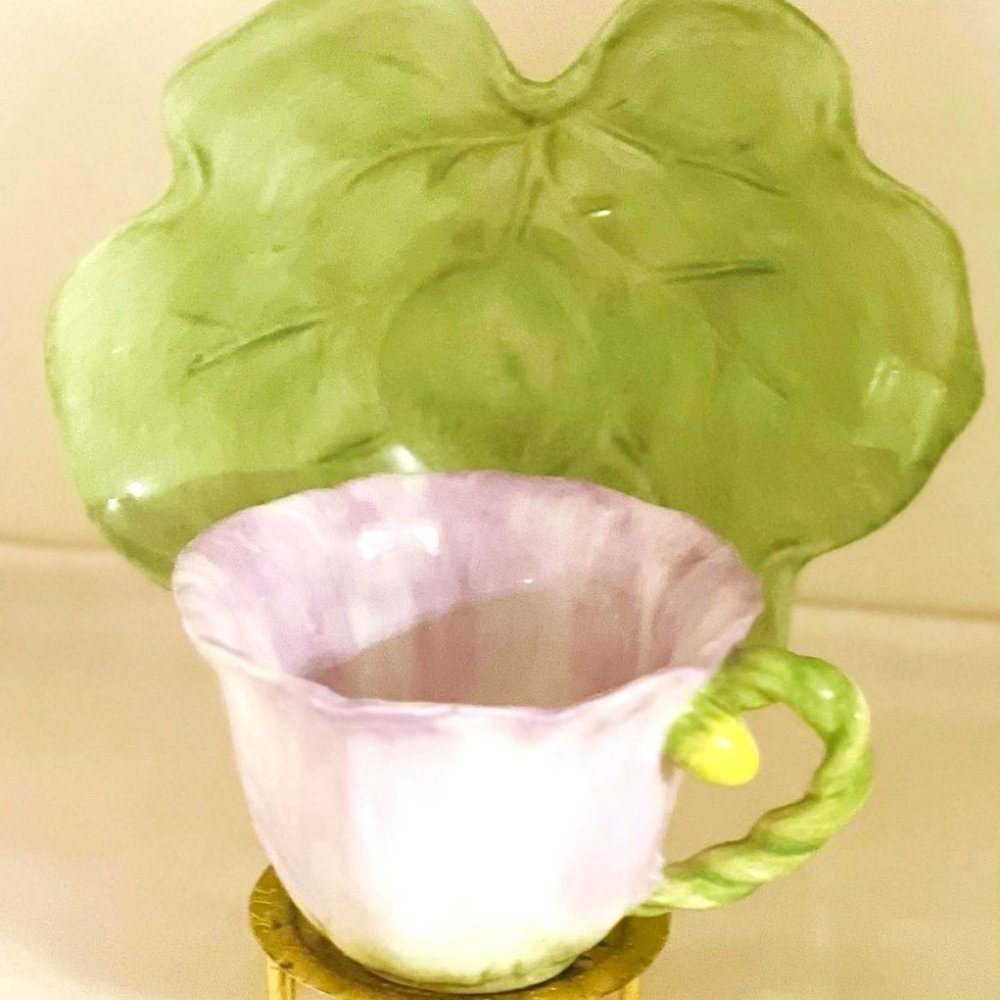 Bella Casa By Ganz Purple Flower Teacup with Leaf Saucer